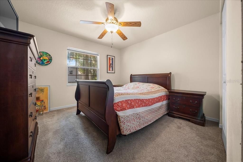 For Sale: $244,900 (3 beds, 2 baths, 1352 Square Feet)