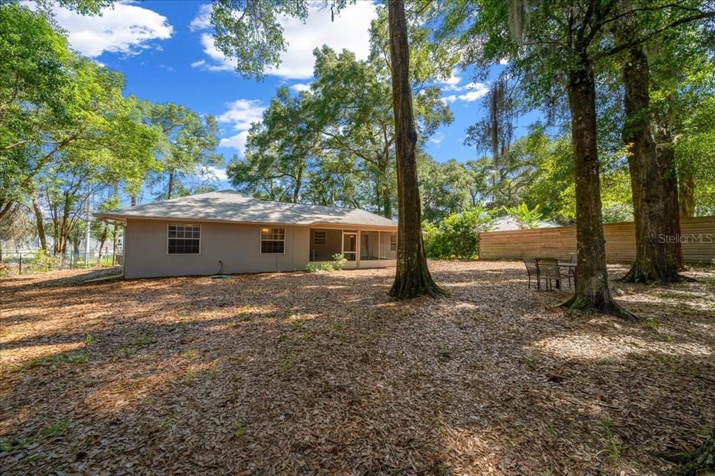 For Sale: $244,900 (3 beds, 2 baths, 1352 Square Feet)