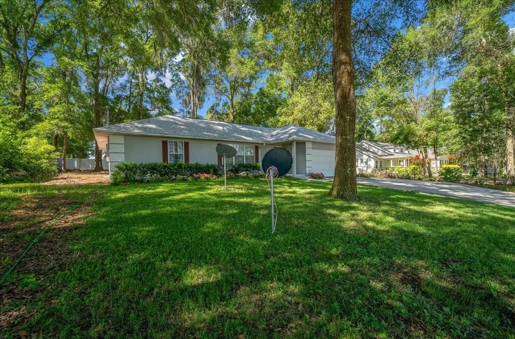 For Sale: $244,900 (3 beds, 2 baths, 1352 Square Feet)