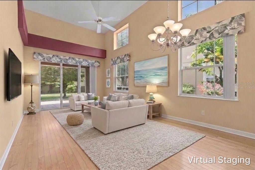 En Venta: $445,000 (3 camas, 2 baños, 2027 Pies cuadrados)