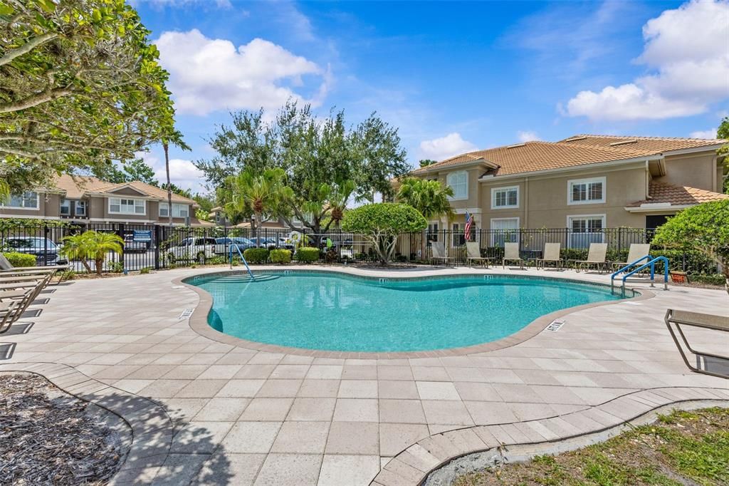 En Venta: $445,000 (3 camas, 2 baños, 2027 Pies cuadrados)