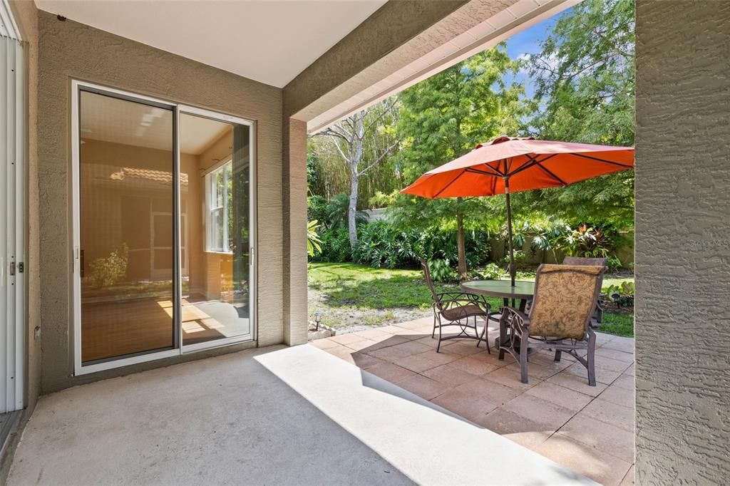 En Venta: $445,000 (3 camas, 2 baños, 2027 Pies cuadrados)