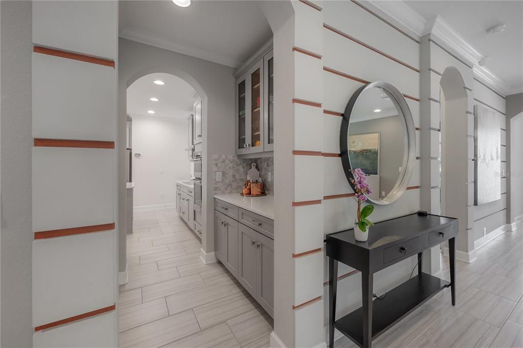 For Sale: $895,000 (5 beds, 4 baths, 3895 Square Feet)