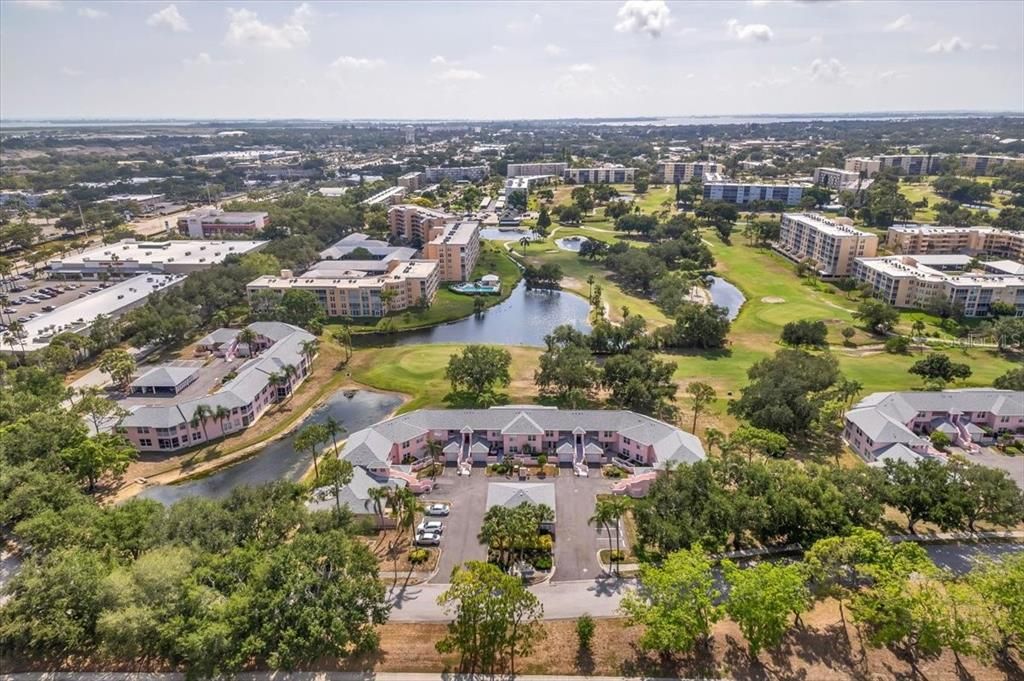 For Sale: $275,000 (2 beds, 2 baths, 1351 Square Feet)