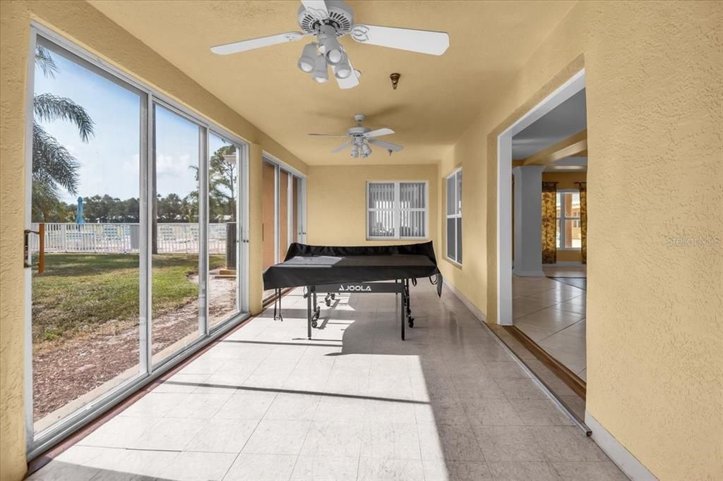 For Sale: $275,000 (2 beds, 2 baths, 1351 Square Feet)