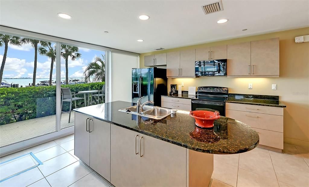 For Rent: $4,500 (2 beds, 2 baths, 1729 Square Feet)