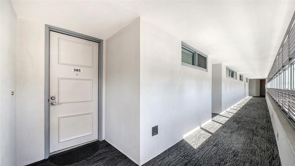 For Rent: $4,500 (2 beds, 2 baths, 1729 Square Feet)
