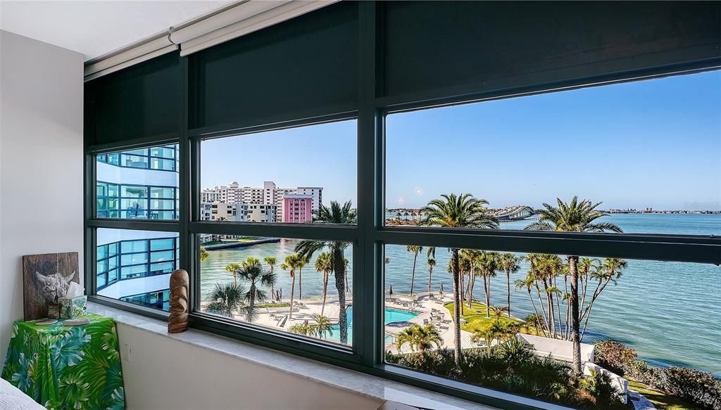 For Rent: $4,500 (2 beds, 2 baths, 1729 Square Feet)