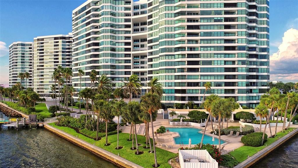 For Rent: $4,500 (2 beds, 2 baths, 1729 Square Feet)