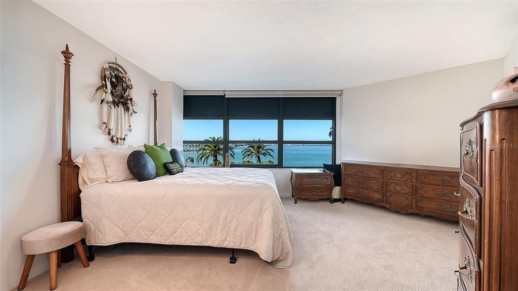 For Rent: $4,500 (2 beds, 2 baths, 1729 Square Feet)