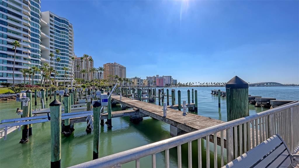 For Rent: $4,500 (2 beds, 2 baths, 1729 Square Feet)