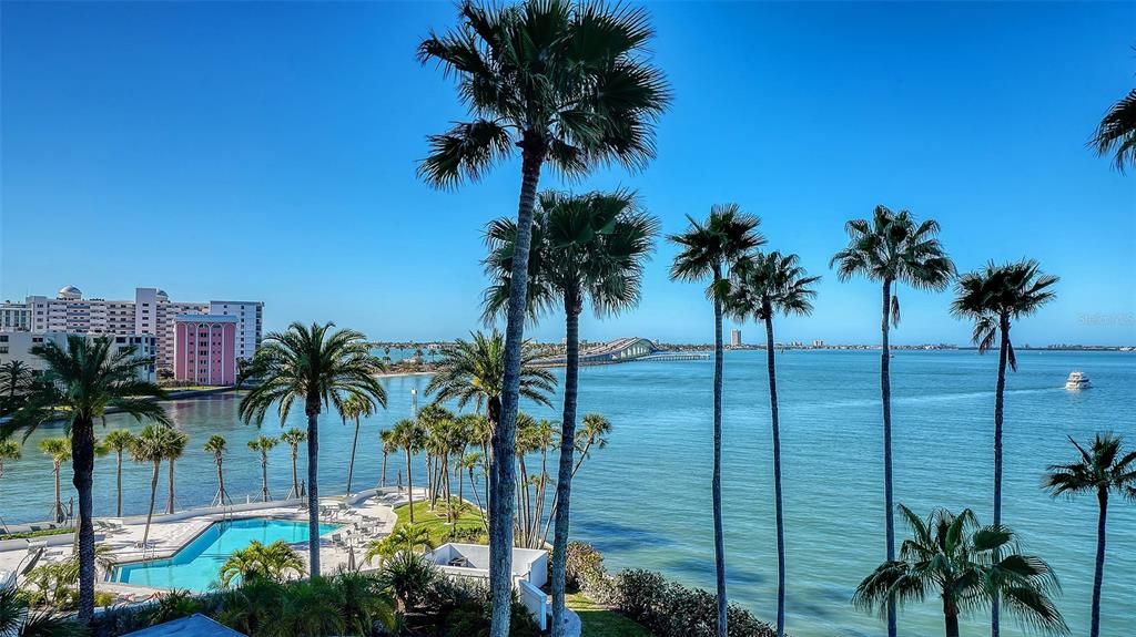 For Rent: $4,500 (2 beds, 2 baths, 1729 Square Feet)