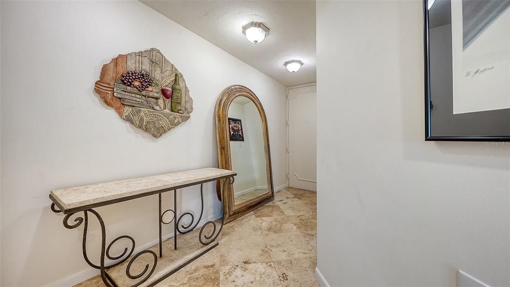 For Rent: $4,500 (2 beds, 2 baths, 1729 Square Feet)