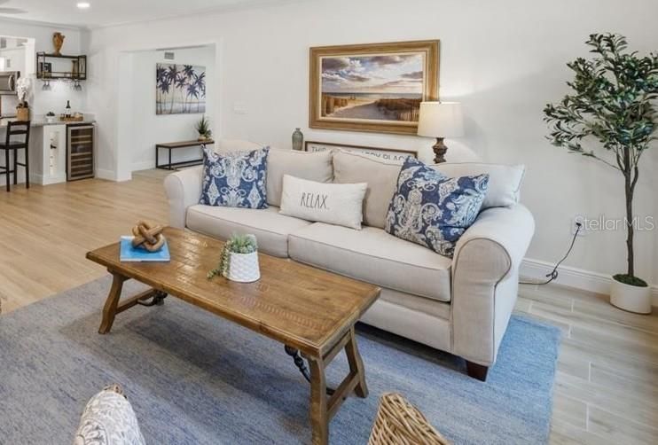 Activo con contrato: $619,000 (3 camas, 2 baños, 1942 Pies cuadrados)