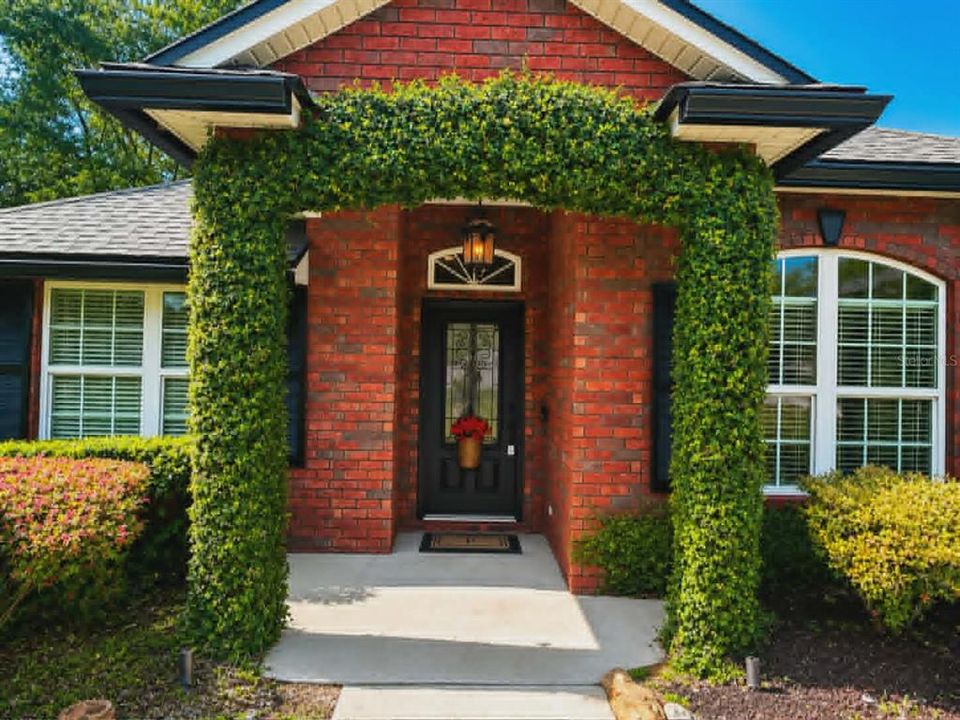 En Venta: $588,000 (3 camas, 2 baños, 2109 Pies cuadrados)