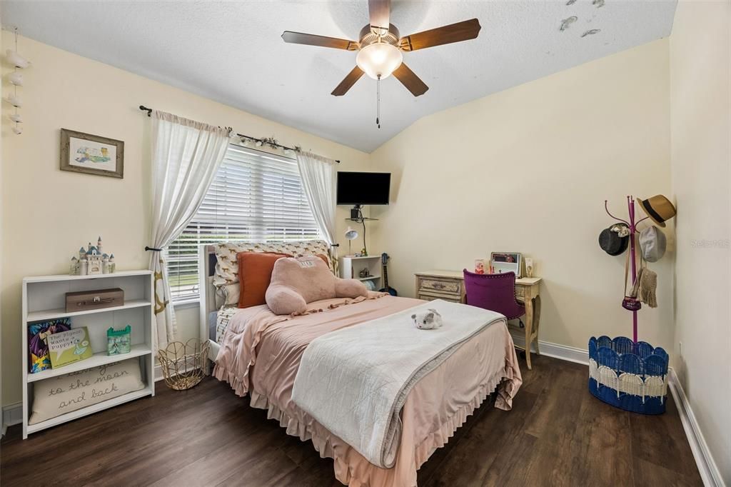 En Venta: $588,000 (3 camas, 2 baños, 2109 Pies cuadrados)
