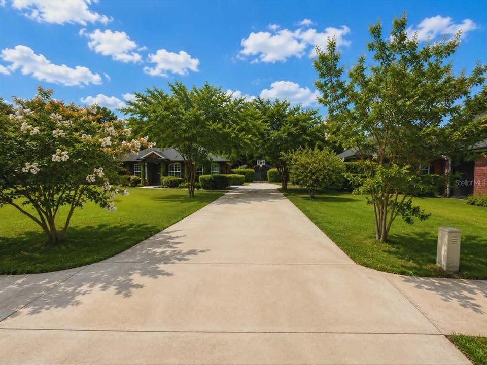 En Venta: $588,000 (3 camas, 2 baños, 2109 Pies cuadrados)