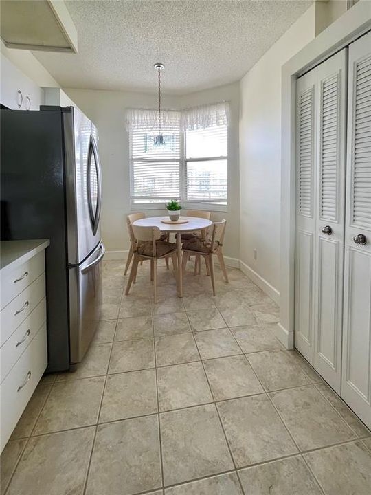 En Venta: $449,000 (2 camas, 2 baños, 1200 Pies cuadrados)