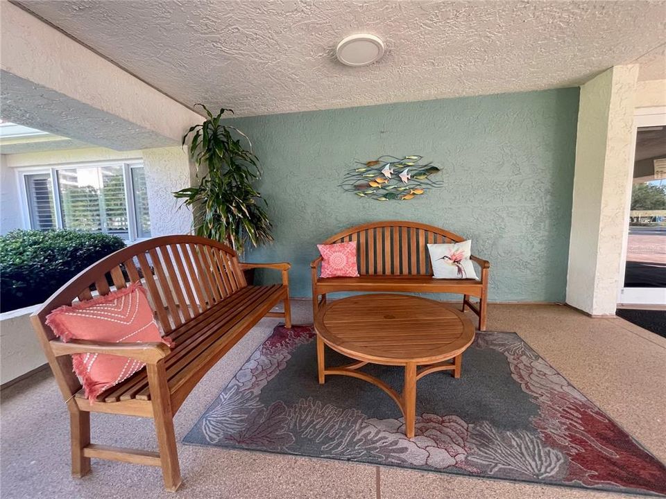 En Venta: $449,000 (2 camas, 2 baños, 1200 Pies cuadrados)