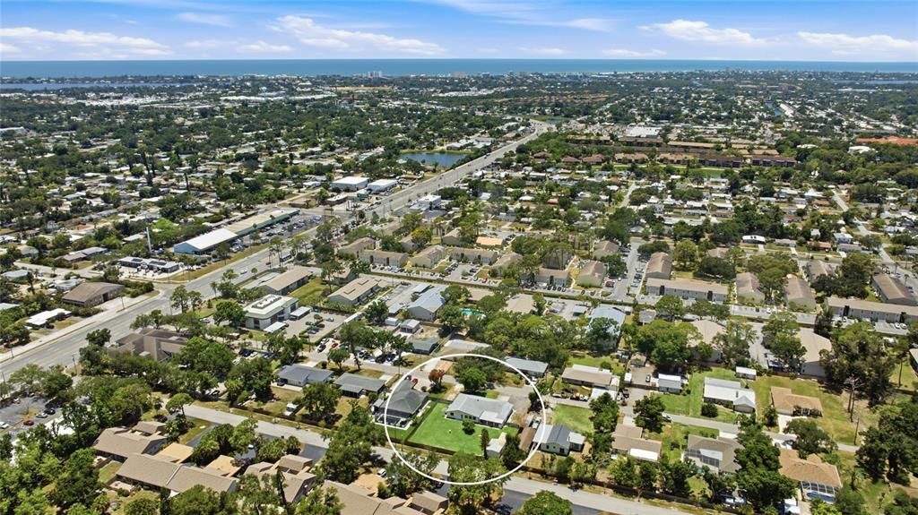 На продажу: $498,900 (4 спален, 2 ванн, 2100 Квадратных фут)