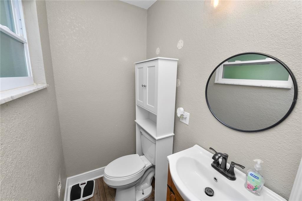 For Sale: $249,000 (3 beds, 1 baths, 1100 Square Feet)