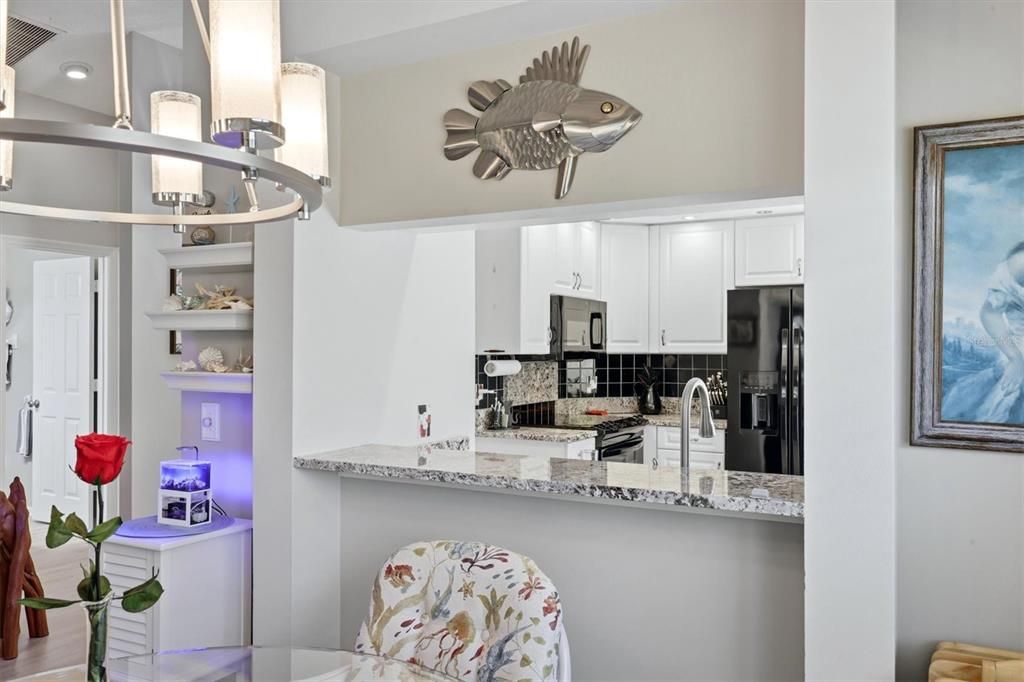 Activo con contrato: $349,900 (2 camas, 2 baños, 1239 Pies cuadrados)