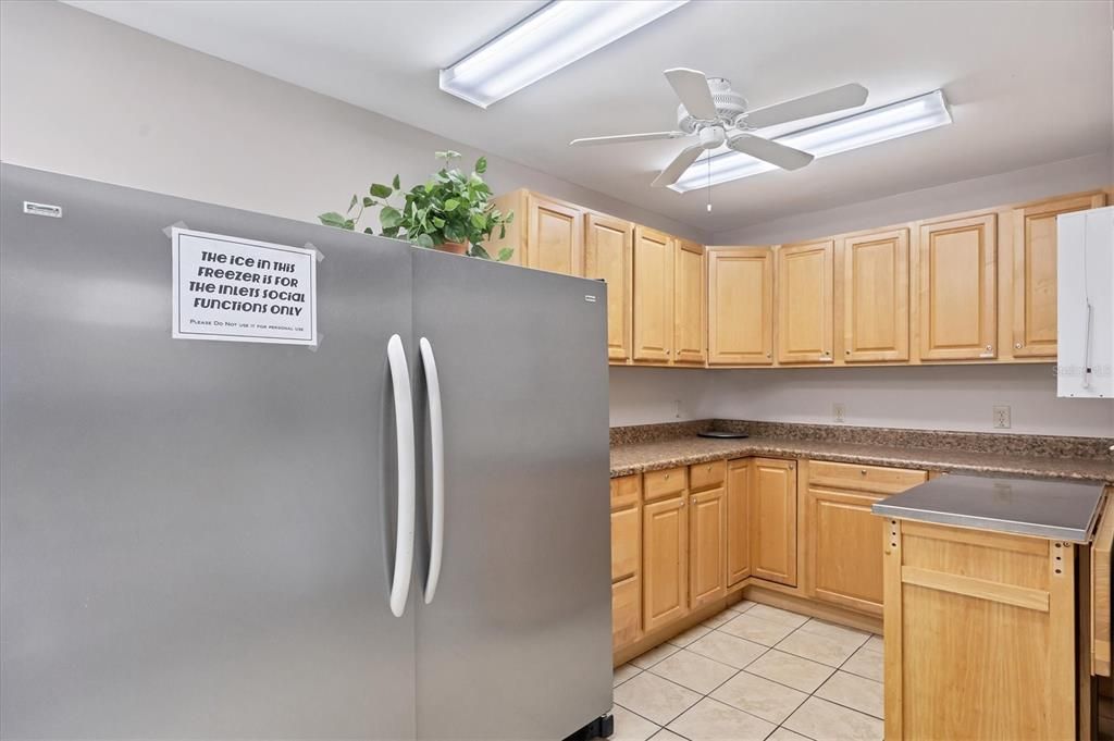 Activo con contrato: $349,900 (2 camas, 2 baños, 1239 Pies cuadrados)