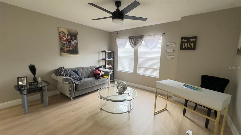 For Rent: $2,400 (3 beds, 2 baths, 2396 Square Feet)