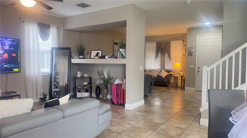 For Rent: $2,400 (3 beds, 2 baths, 2396 Square Feet)