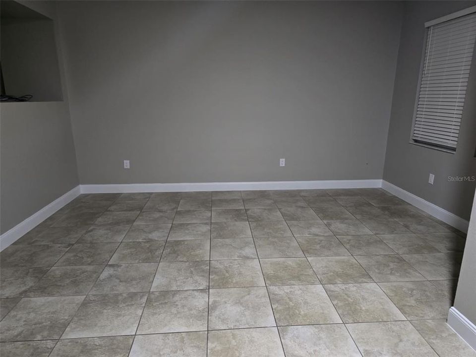 For Rent: $2,400 (3 beds, 2 baths, 2396 Square Feet)