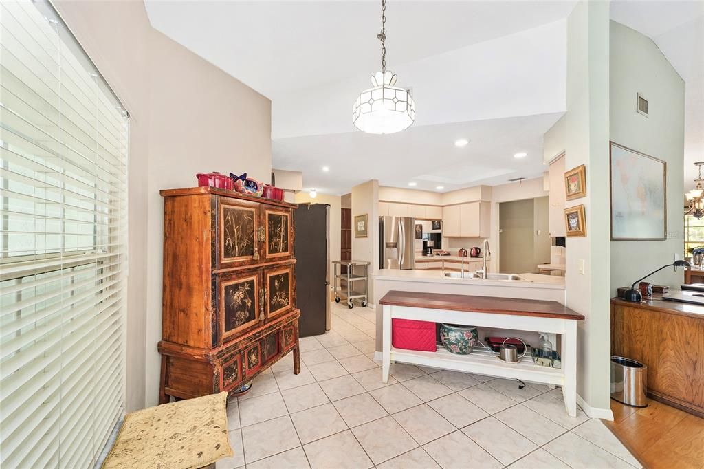 For Sale: $385,000 (3 beds, 2 baths, 2179 Square Feet)