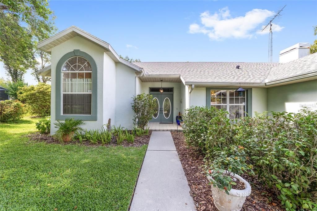 For Sale: $385,000 (3 beds, 2 baths, 2179 Square Feet)