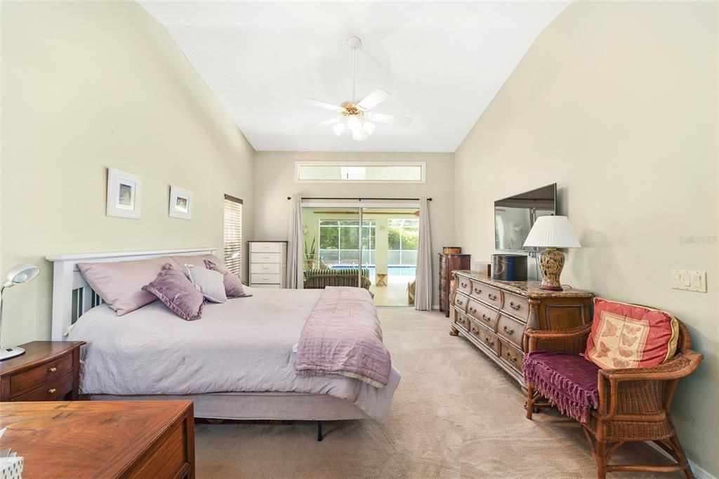 For Sale: $385,000 (3 beds, 2 baths, 2179 Square Feet)