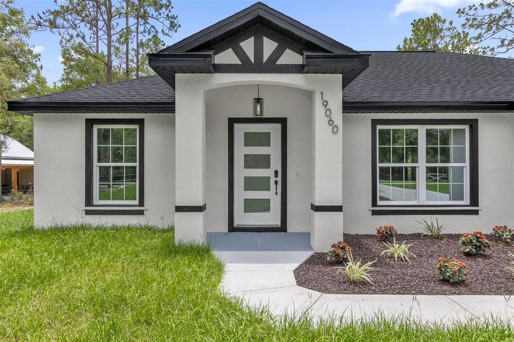 For Sale: $354,990 (3 beds, 2 baths, 1473 Square Feet)