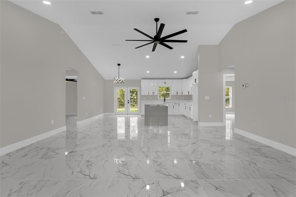 For Sale: $354,990 (3 beds, 2 baths, 1473 Square Feet)
