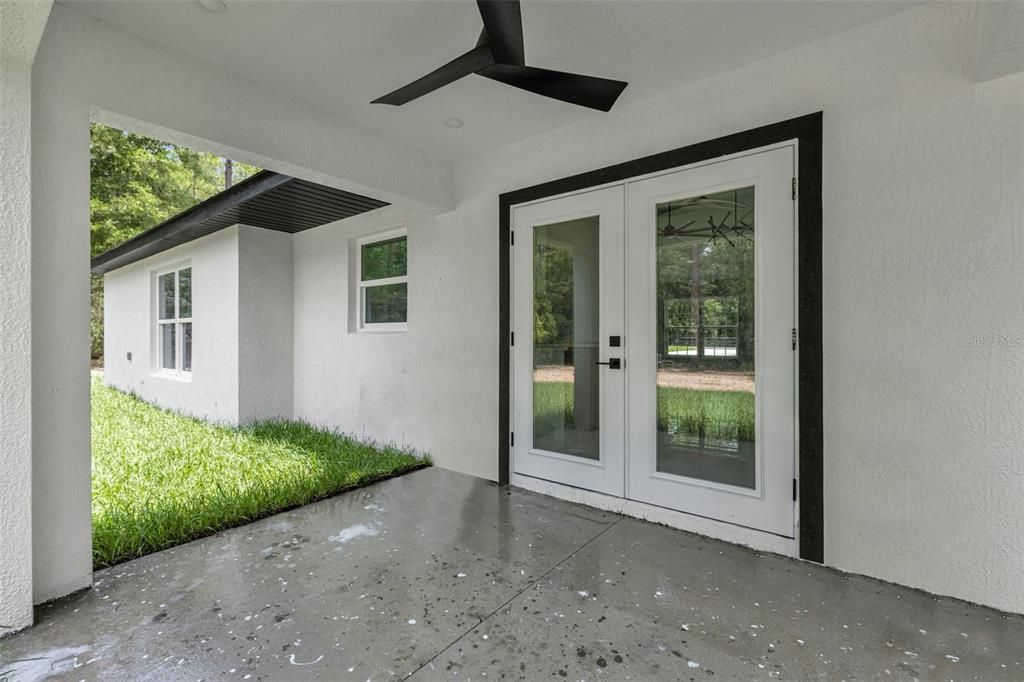 For Sale: $354,990 (3 beds, 2 baths, 1473 Square Feet)