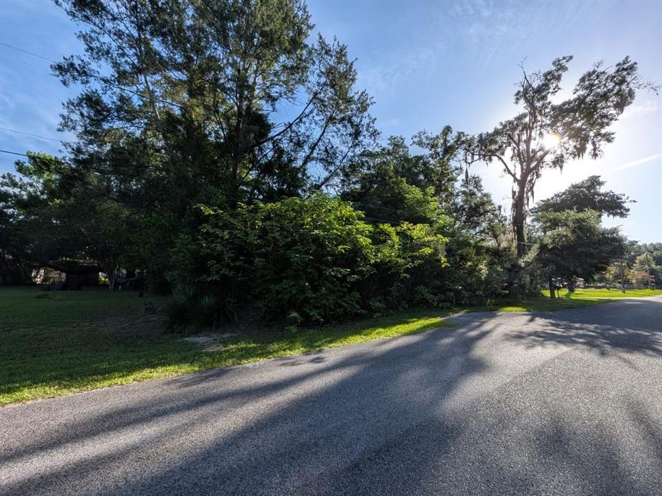 En Venta: $37,500 (0.32 acres)