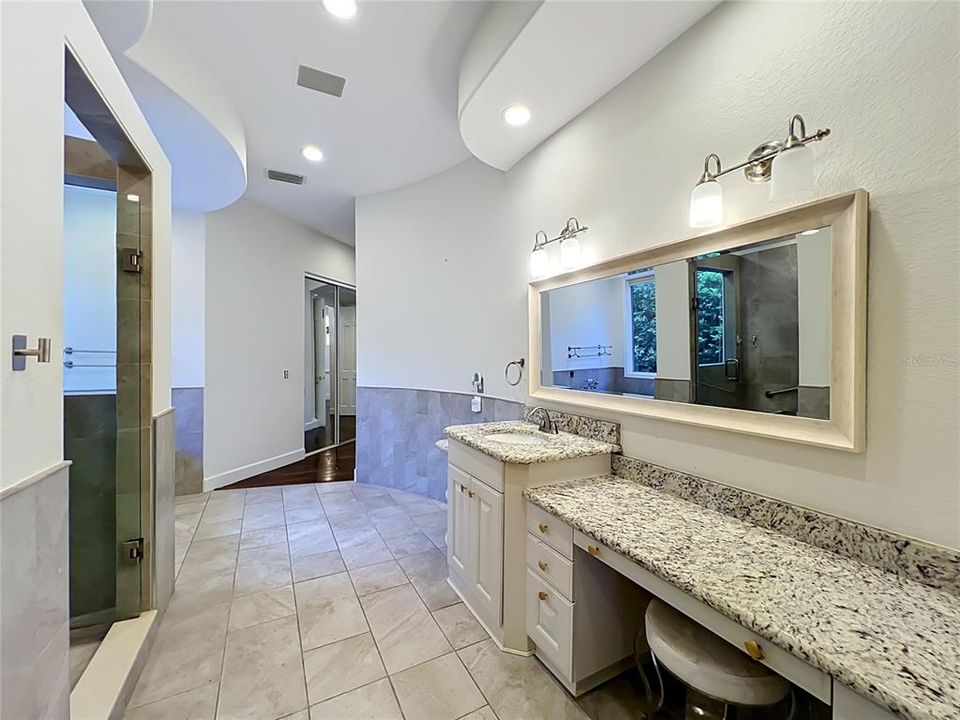 En Venta: $1,475,000 (5 camas, 3 baños, 4859 Pies cuadrados)