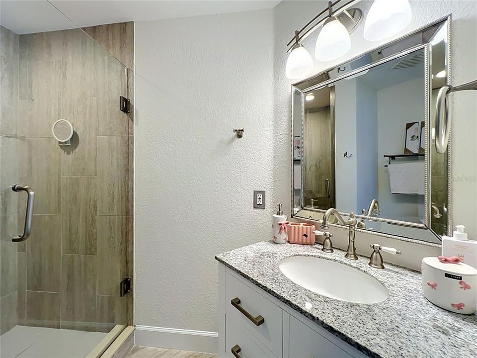 En Venta: $1,475,000 (5 camas, 3 baños, 4859 Pies cuadrados)