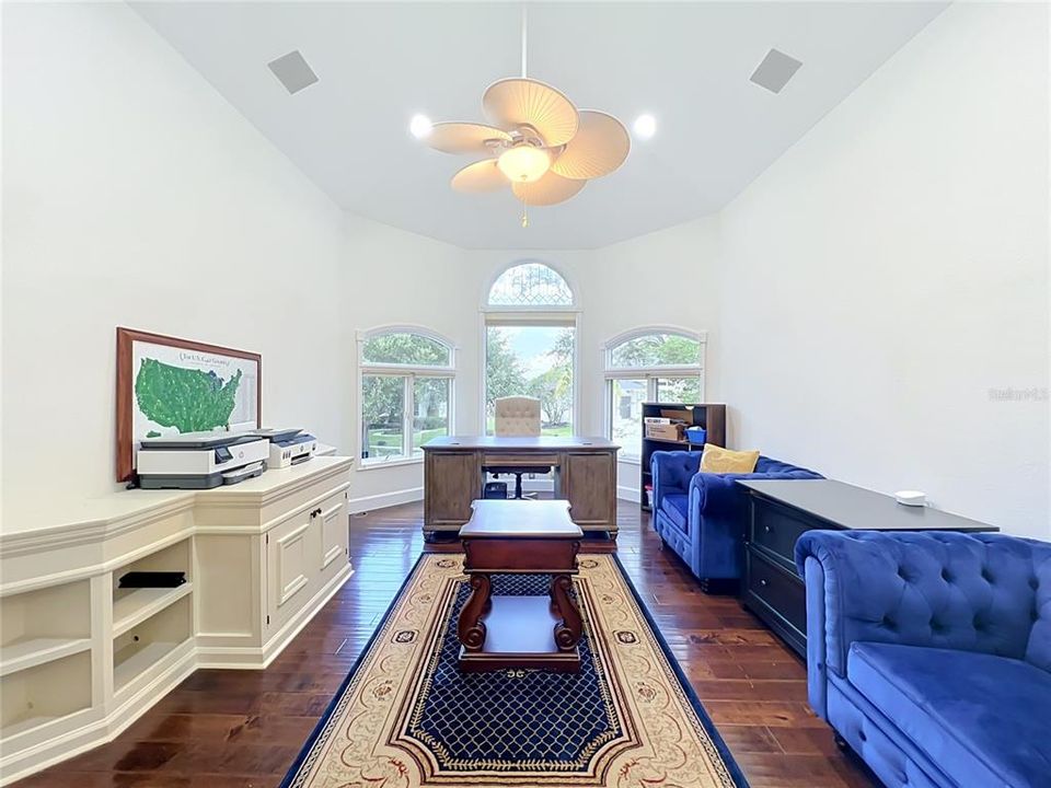 En Venta: $1,475,000 (5 camas, 3 baños, 4859 Pies cuadrados)