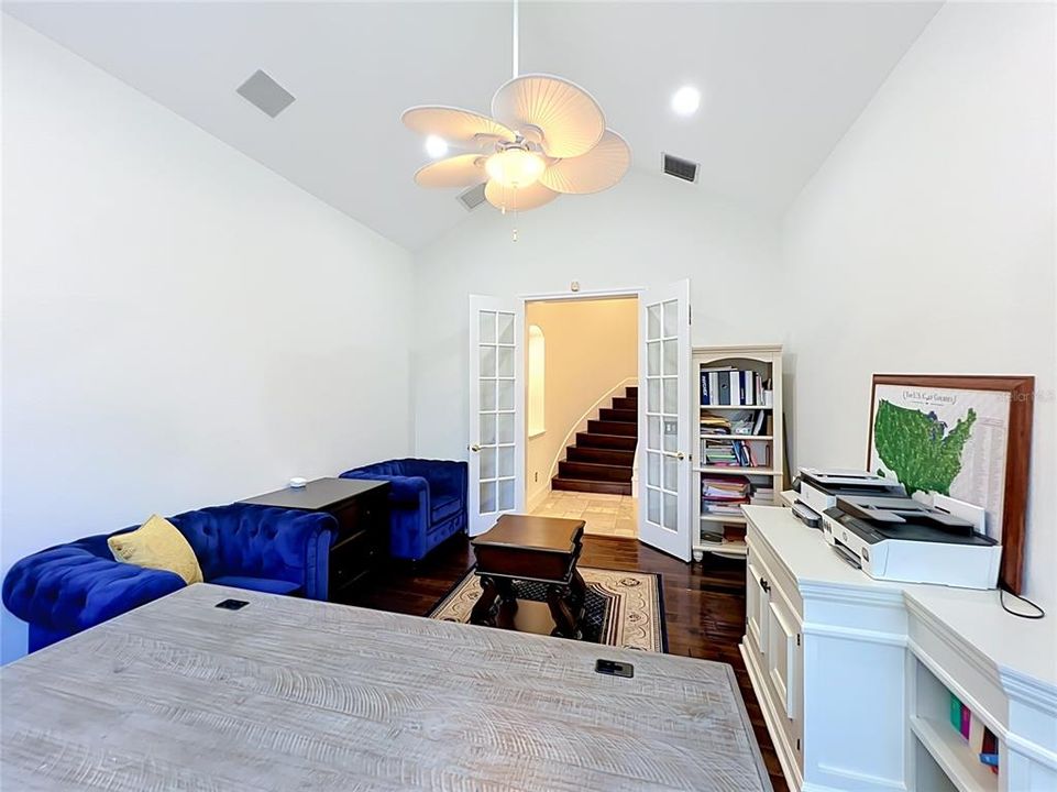 En Venta: $1,475,000 (5 camas, 3 baños, 4859 Pies cuadrados)