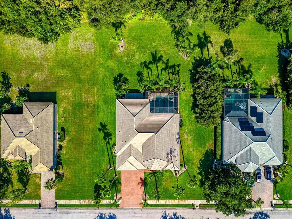 En Venta: $759,900 (4 camas, 3 baños, 3027 Pies cuadrados)