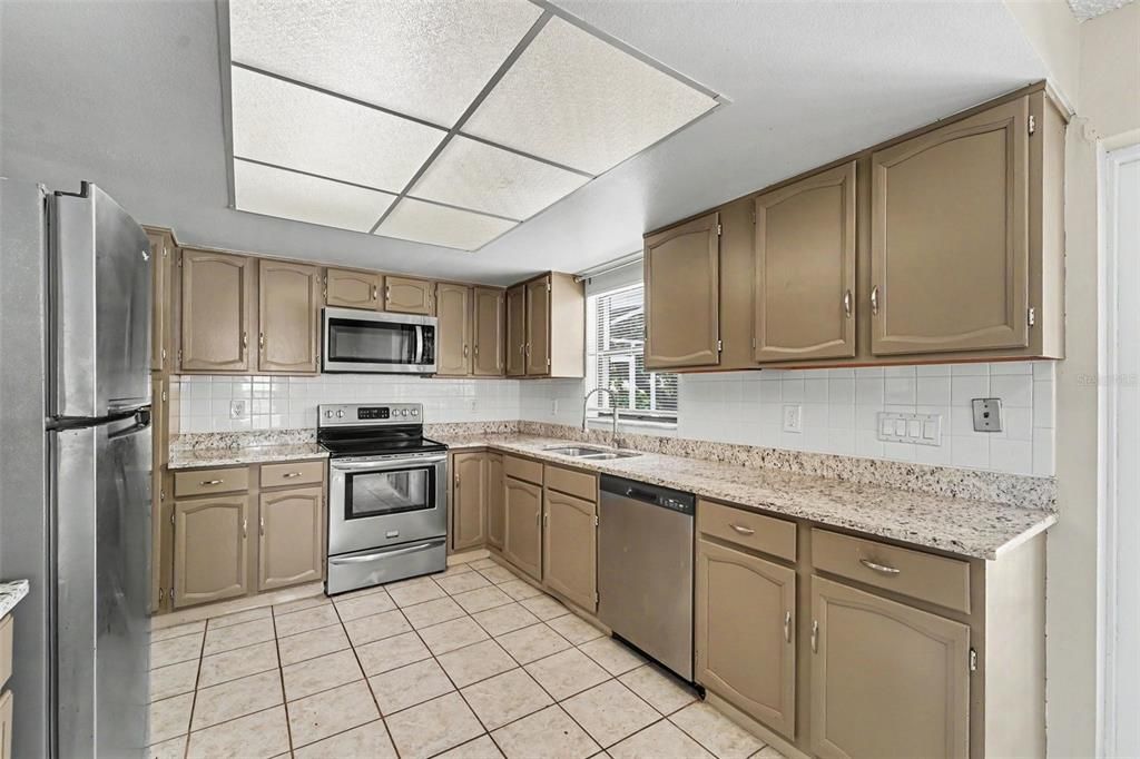 En Venta: $314,900 (2 camas, 2 baños, 1336 Pies cuadrados)