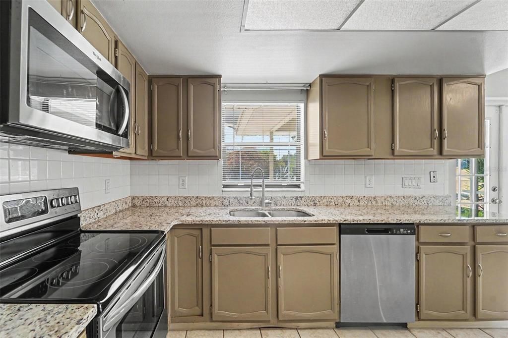 En Venta: $314,900 (2 camas, 2 baños, 1336 Pies cuadrados)