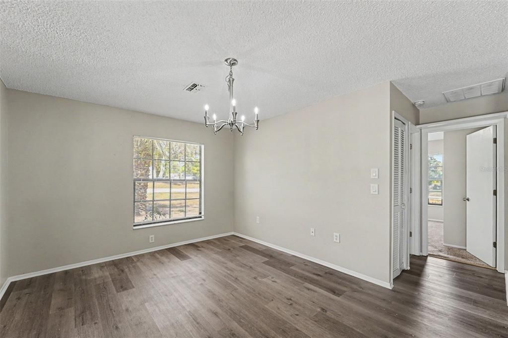 En Venta: $314,900 (2 camas, 2 baños, 1336 Pies cuadrados)
