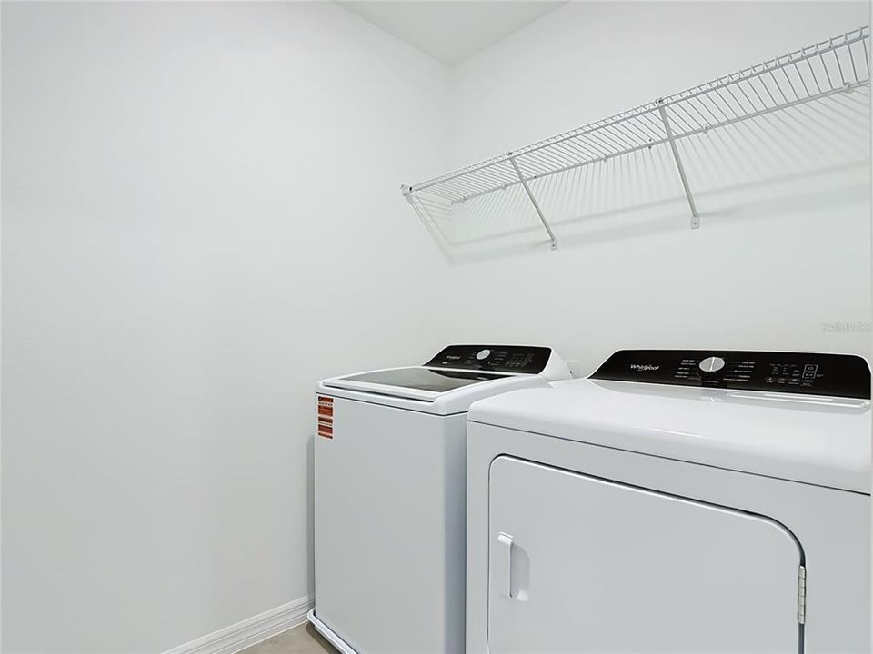 For Rent: $2,500 (3 beds, 2 baths, 1568 Square Feet)