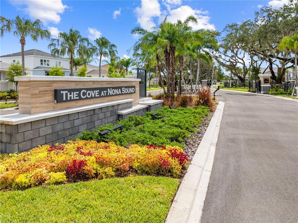 For Rent: $2,500 (3 beds, 2 baths, 1568 Square Feet)