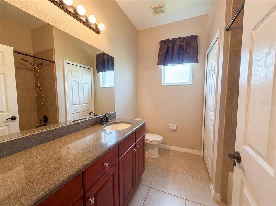 For Sale: $365,000 (4 beds, 3 baths, 2236 Square Feet)