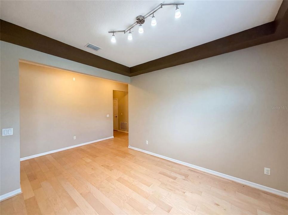 For Sale: $365,000 (4 beds, 3 baths, 2236 Square Feet)