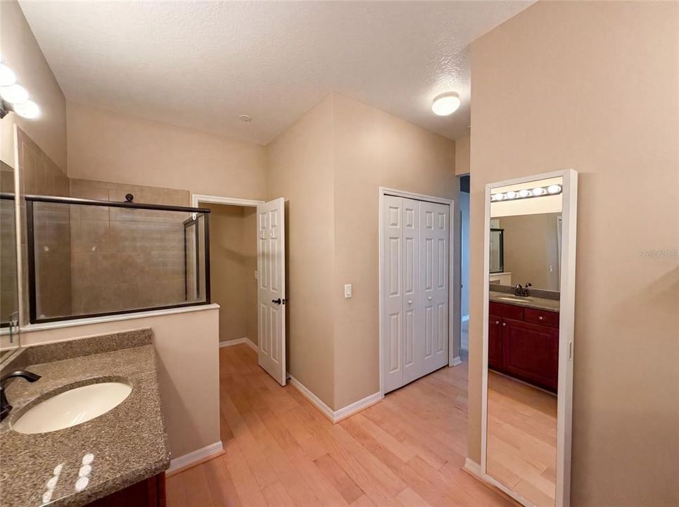 For Sale: $365,000 (4 beds, 3 baths, 2236 Square Feet)